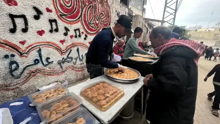 غلاء السكر يحرم سكان غزة من حلويات رمضان الشهيرة