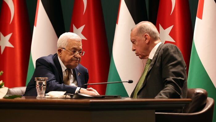 الرئيس خلال مؤتمر صحفي مشترك مع نظيره التركي: الأمن والسلام يتحققان من خلال إنهاء الاحتلال الإسرائيلي