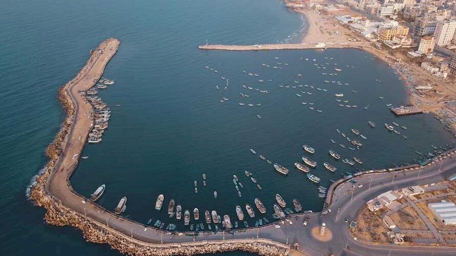 القناة 14: حماس شريكة في بناء الميناء المؤقت بغزة