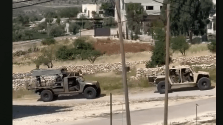الاحتلال يستولي على منزلين ويحولهما لمراكز تحقيق في دوما