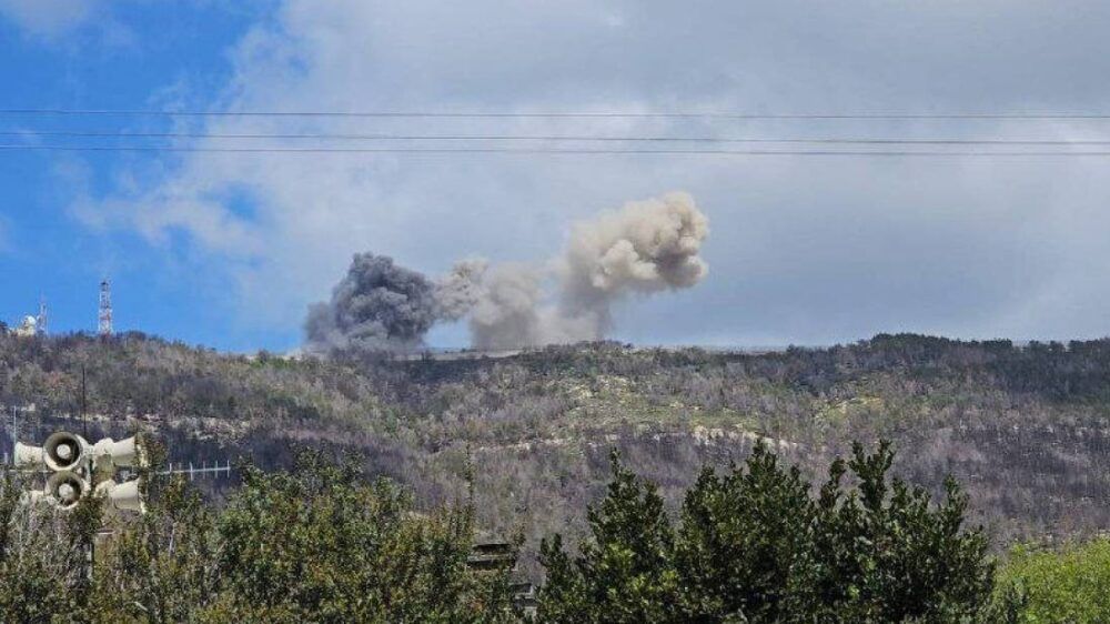 ردًا على استهداف الاحتلال للبقاع اللبناني.. حزب الله يقصف الجليل والجولان بأكثر من 40 صاروخًا