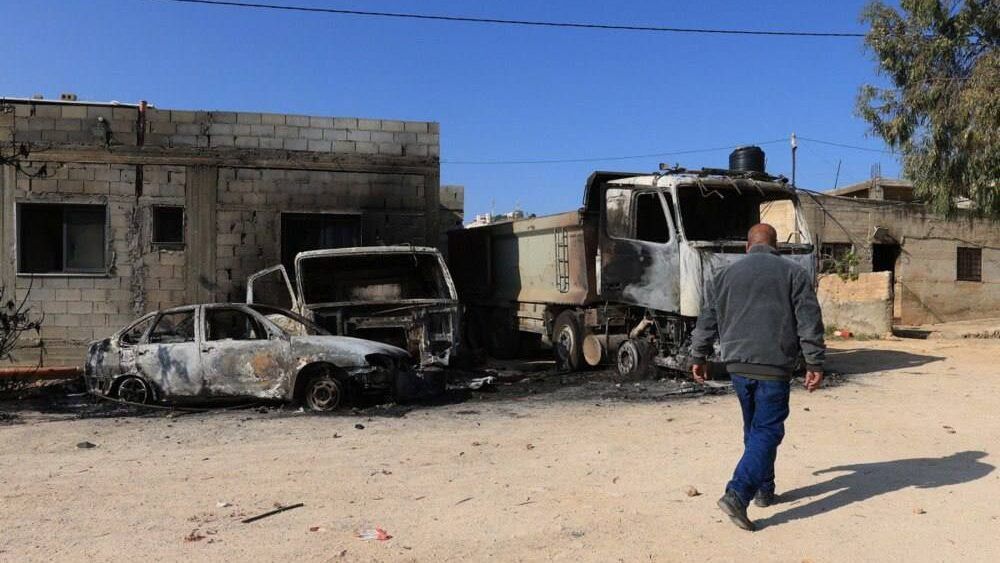 إصابة طفل برصاص المستوطنين عند مدخل بيتين شرق رام الله
