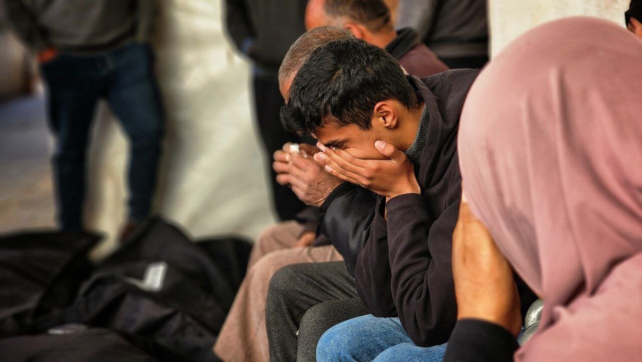 اليوم 183 للعدوان: شهداء وجرحى في قصف للمدنيين في مناطق متفرقة من قطاع غزة