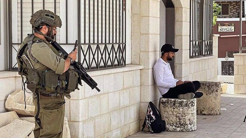 الاحتلال اعتقل 8455 مواطنا من الضفة منذ بدء العدوان