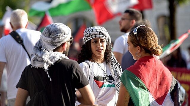 أكثر من 14 مليون فلسطيني في العالم حتى نهاية 2023