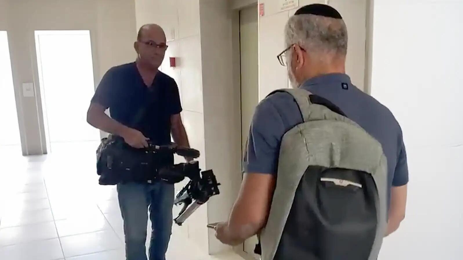 وكالة أسوشيتد برس: إسرائيل صادرت معداتنا وأوقفت بثنا الحي لشمال قطاع غزة