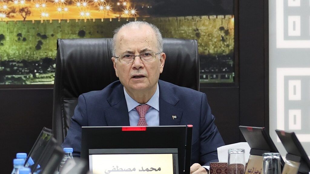 رئيس الوزراء يصدر توجيهاته لجهات الاختصاص بالتحرك العاجل للوقوف عند احتياجات أهلنا في جنين ومخيمها