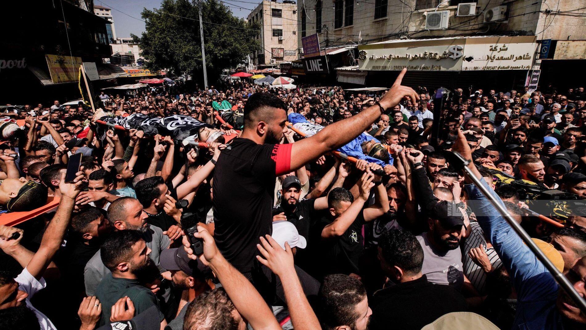 تشييع جثامين شهداء جنين الـ 12