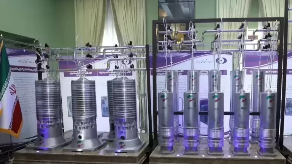 واشنطن تضغط للتهدئة.. وكالة الطاقة الذرية تتحدث عن ارتفاع مخزون إيران من اليورانيوم