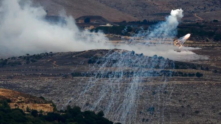 "هيومن رايتس ووتش": إسرائيل استخدمت ذخائر الفوسفور الأبيض ضد 17 بلدة لبنانية