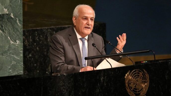 منصور أمام مجلس الأمن: حان الوقت لتحرير شعبنا من الاضطهاد والعذاب