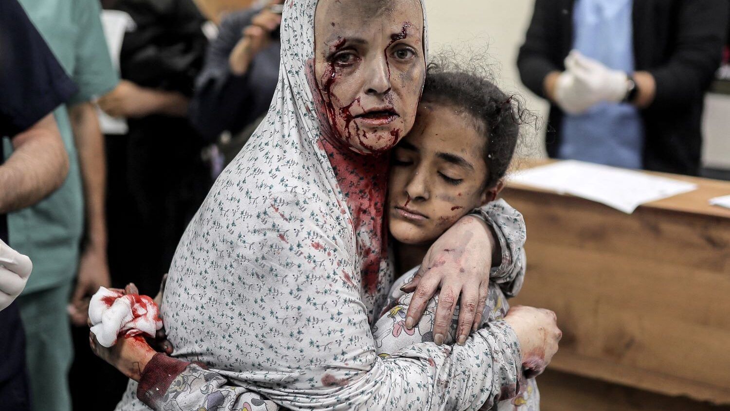 تصعيد إسرائيلي غير مسبوق: 80 شهيدا في استهداف المحافظة الوسطى خاصة مخيم النصيرات