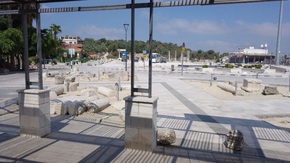 مستوطنون يقتحمون الموقع الأثري في سبسطية