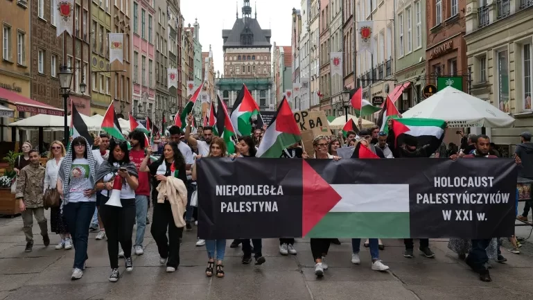 حرب غزة والغرب.. ماذا تبقى من شعارات حقوق الإنسان؟!