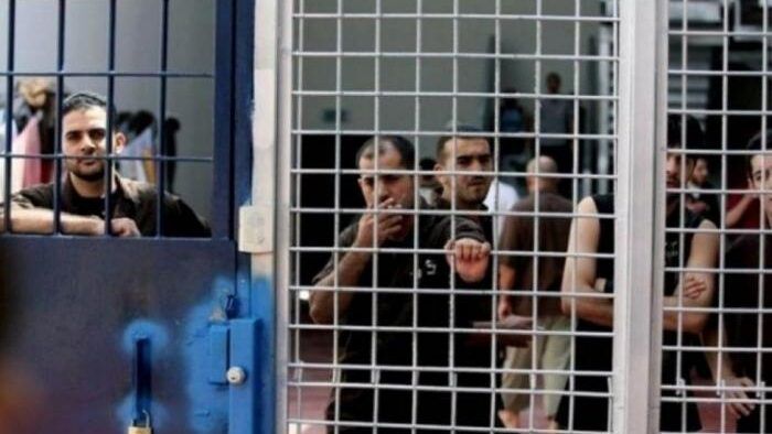 ثلاثة أسرى من محافظة جنين يدخلون أعواماً جديدة في سجون الاحتلال