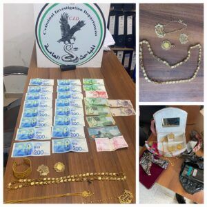 الشرطة: الكشف عن ملابسات جريمة ابتزاز الكتروني بأكثر من نصف كغم من الذهب في الخليل