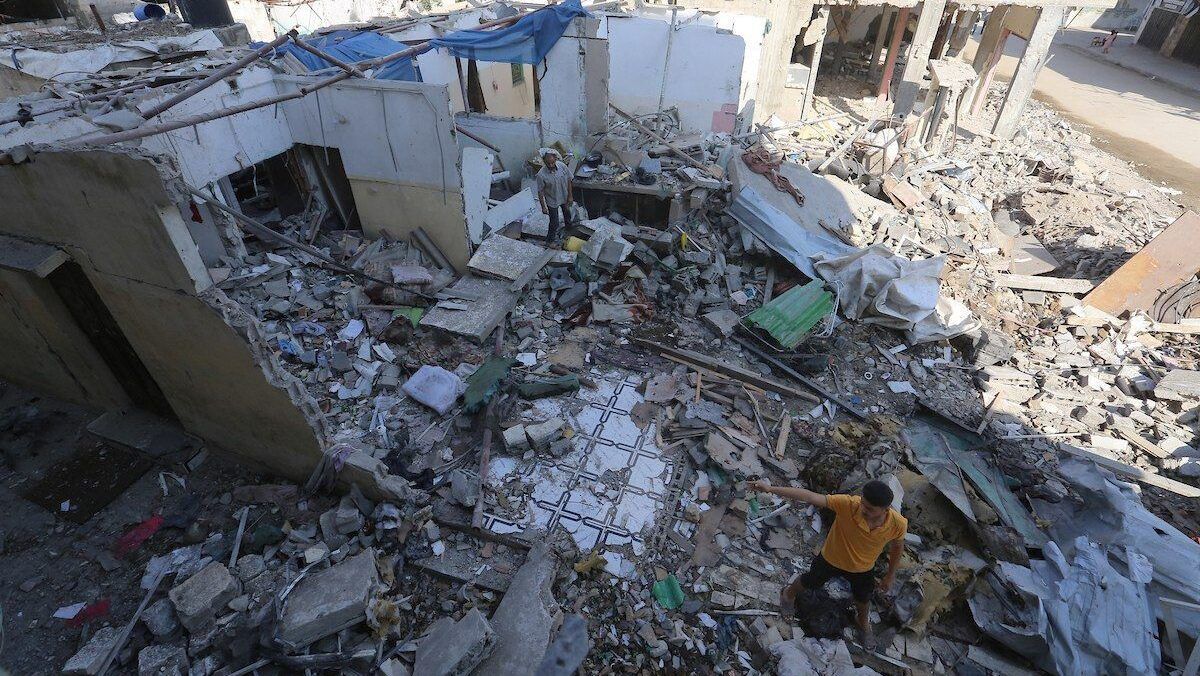 36 شهيداً و 54 مصاباً في مجزرتين وارتفاع حصيلة الشهداء إلى 39.965 منذ 7 أكتوبر