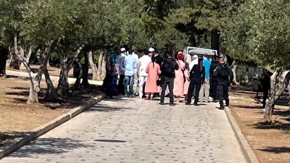 161 مستوطناً نفذوا جولات استفزازية في المسجد الأقصى وأدوا طقوساً تلمودية في باحاته