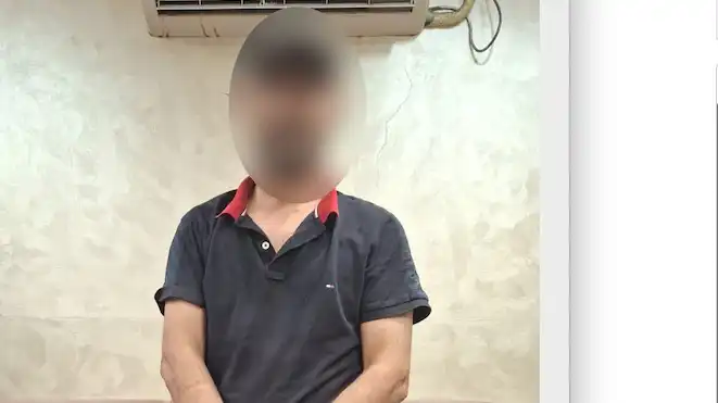 الشرطة: القبض على لص يحمل عكازة ويسرق المنازل في رام الله