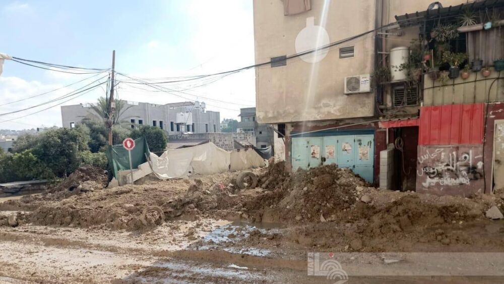 الاحتلال يقتحم طولكرم ويفرض حظر التجول على مخيمه