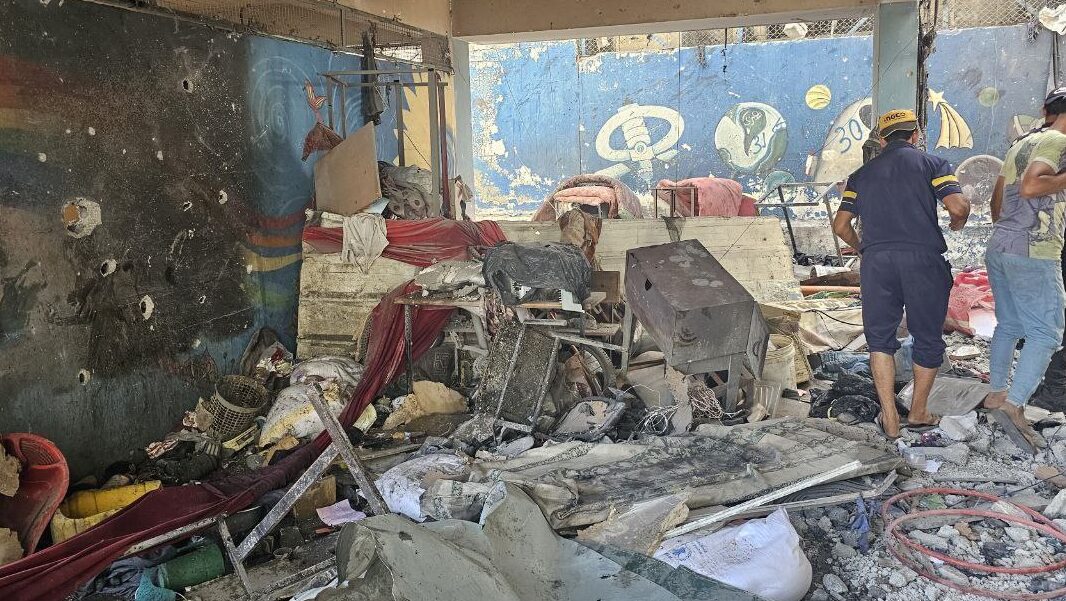 مجزرة جديدة.. شهداء وجرحى في قصف للاحتلال على مدرسة تؤوي نازحين في حي الزيتون