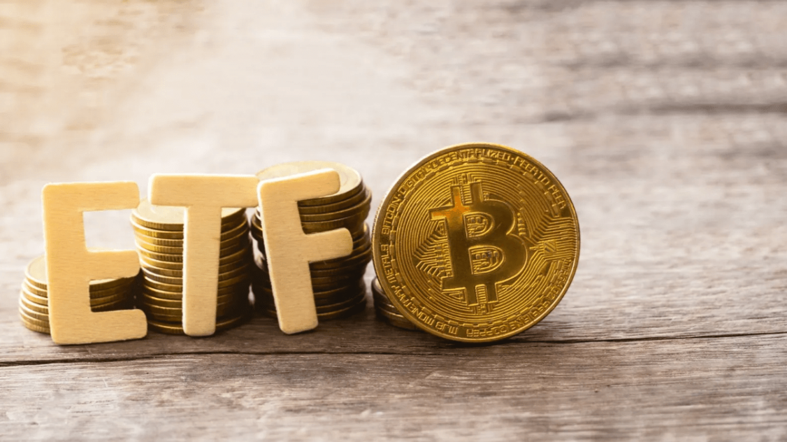 أكبر تدفق خارج من الصناديق في 4 أشهر... يوم سيء على صناديق الاستثمار المتداولة في "بتكوين"