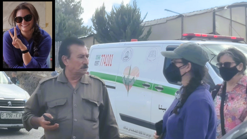 صورة التقطت للمتضامنة الأميركية بعد وصولها للمشاركة في المسيرة السلمية في بلدة بيتا جنوب نابلس قبل إصابتها واستشهادها