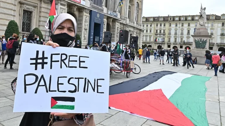 هل تؤثر الحرب على معتقدات الشباب العربي في المنطقة؟