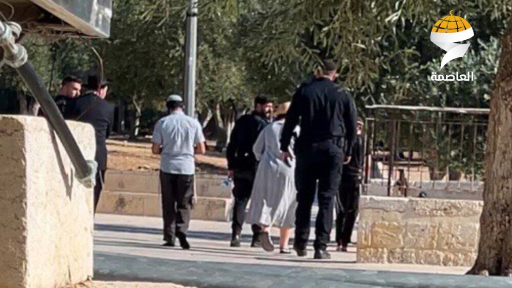 مستوطنون يقتحمون المسجد الأقصى المبارك