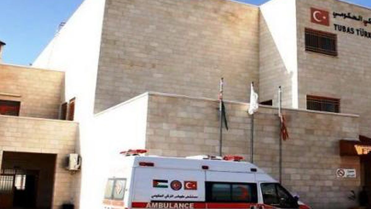  الاحتلال يقتحم مستشفى طوباس الحكومي ويعتقل عددا من المواطنين بينهم طبيب