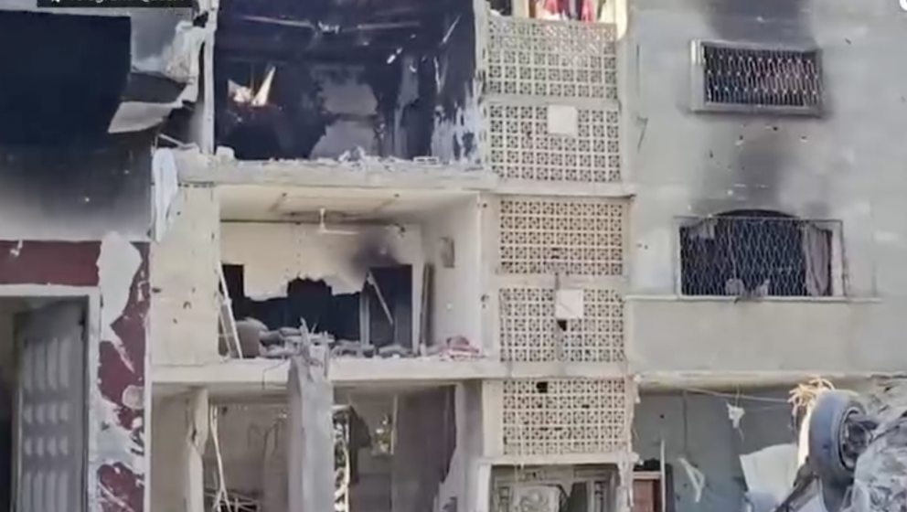 قصف وإحراق المنازل المحيطة وكارثة تهرول بسرعة نحو مستشفى كمال عدوان