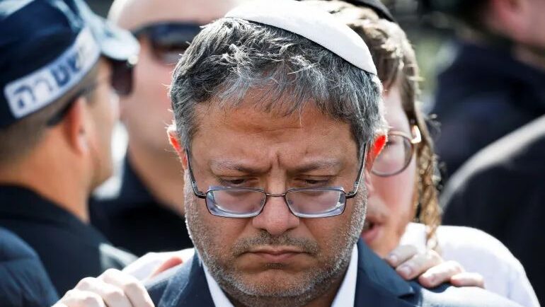 استقالة بن غفير ووزراء حزبه... سقوط أول حجر في جدار اليمين الاسرائيلي