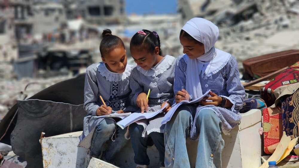 التربية والتعليم: استهداف احتلالي ممنهج يهدد التعليم وطلبة وأطفال فلسطين