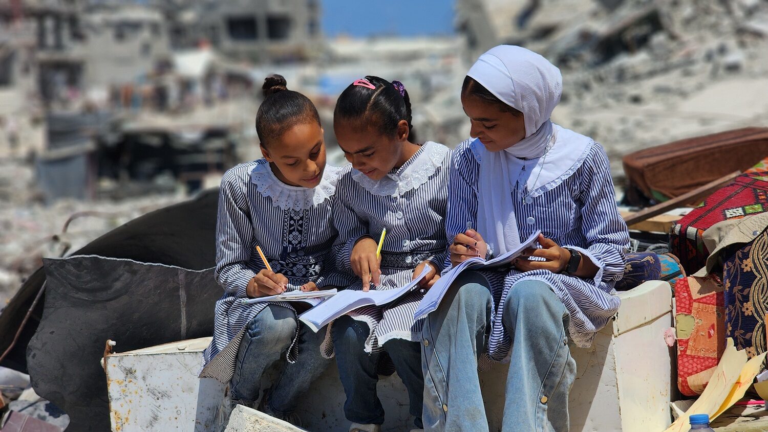 التربية والتعليم: استهداف احتلالي ممنهج يهدد التعليم وطلبة وأطفال فلسطين