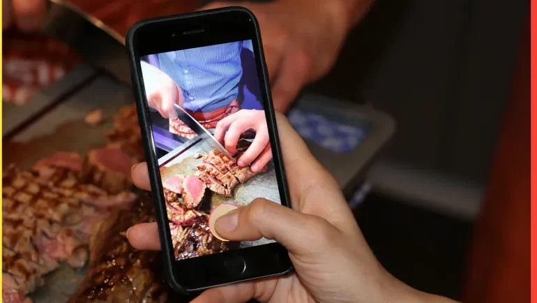 كيف تتدخل الصور على الإنترنت في طريقة تفكيرنا؟