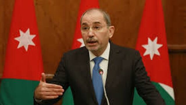 الصفدي: قادرون على إعادة إعمار غزة دون تهجير أهلها