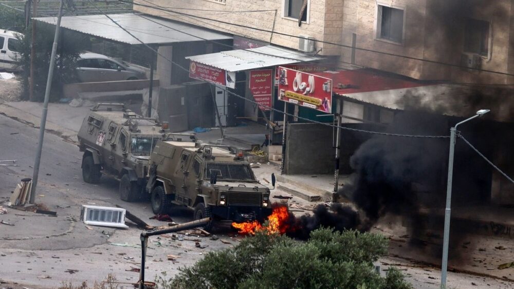 تشييع جثامين 11 شهيدا من مدينة جنين ومخيمها دون مشاركة جماهيرية