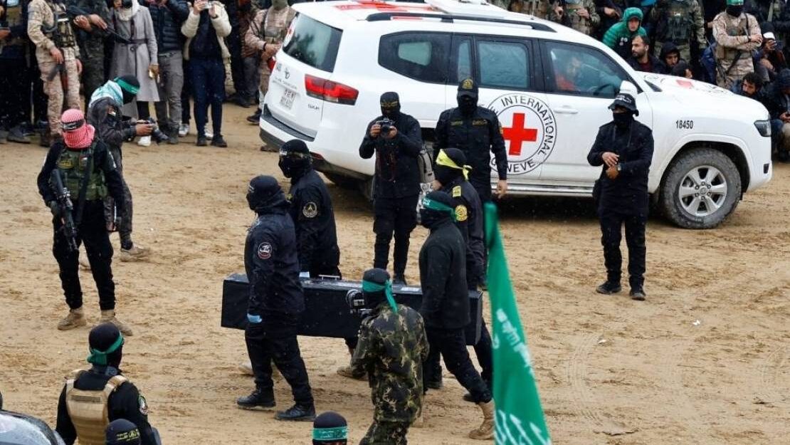 حماس: الإفراج عن الدفعة السابعة من الأسرى سيتم بالتزامن مع تسليم جثامين الإسرائيليين