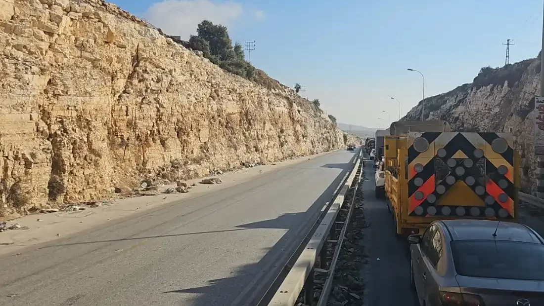 الاحتلال يغلق حاجز جبع العسكري شمال شرق القدس