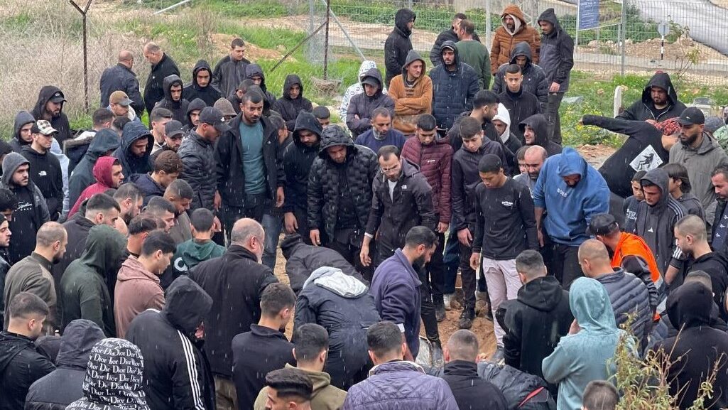 تشييع جثمان الشهيد أيمن ناجي في ضاحية ارتاح جنوب طولكرم