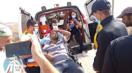 إصابة راعي أغنام جراء اعتداء المستوطنين بمسافر يطا