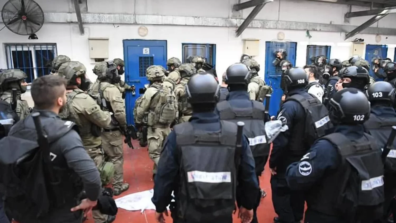 تصاعد عمليات القمع في سجون الاحتلال الاسرائيلي