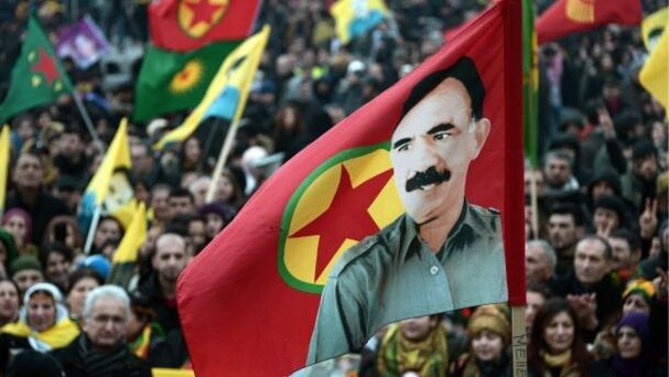 حزب العمال الكردستاني يعلن وقف إطلاق النار مع تركيا