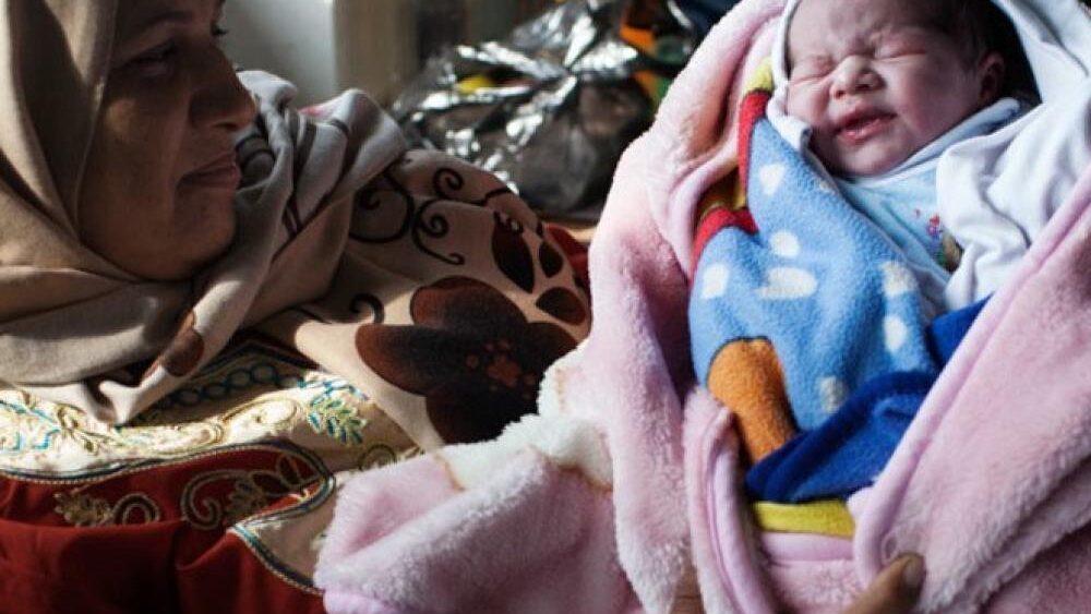 "الصحة العالمية": 90% من الحوامل والمرضعات في غزة يعانين سوء تغذية