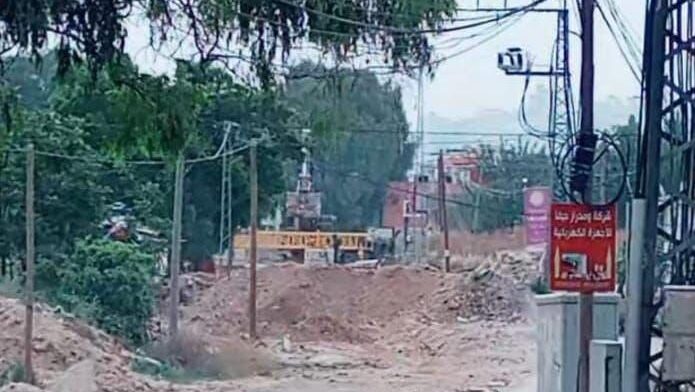الاحتلال ينصب بوابة حديدية على مدخل مخيم جنين الغربي