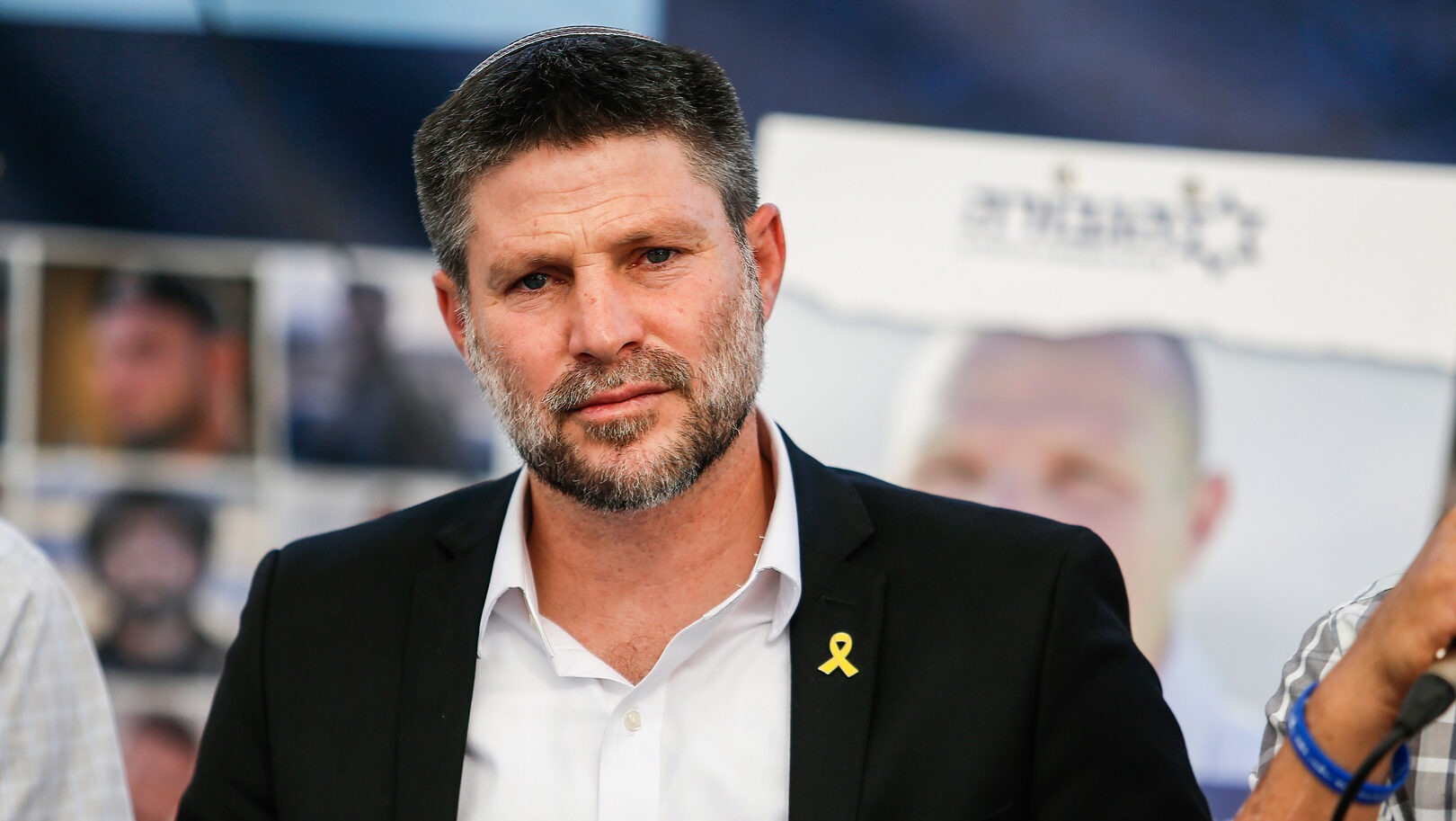 سموتريتش يقر باستخدام التجويع سلاحاً ضد الفلسطينيين: لن يدخل غزة حبة قمح