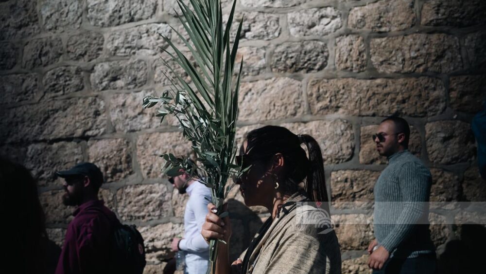 الاحتلال يحرم آلاف المواطنين المسيحيين من الوصول إلى القدس في أحد الشعانين