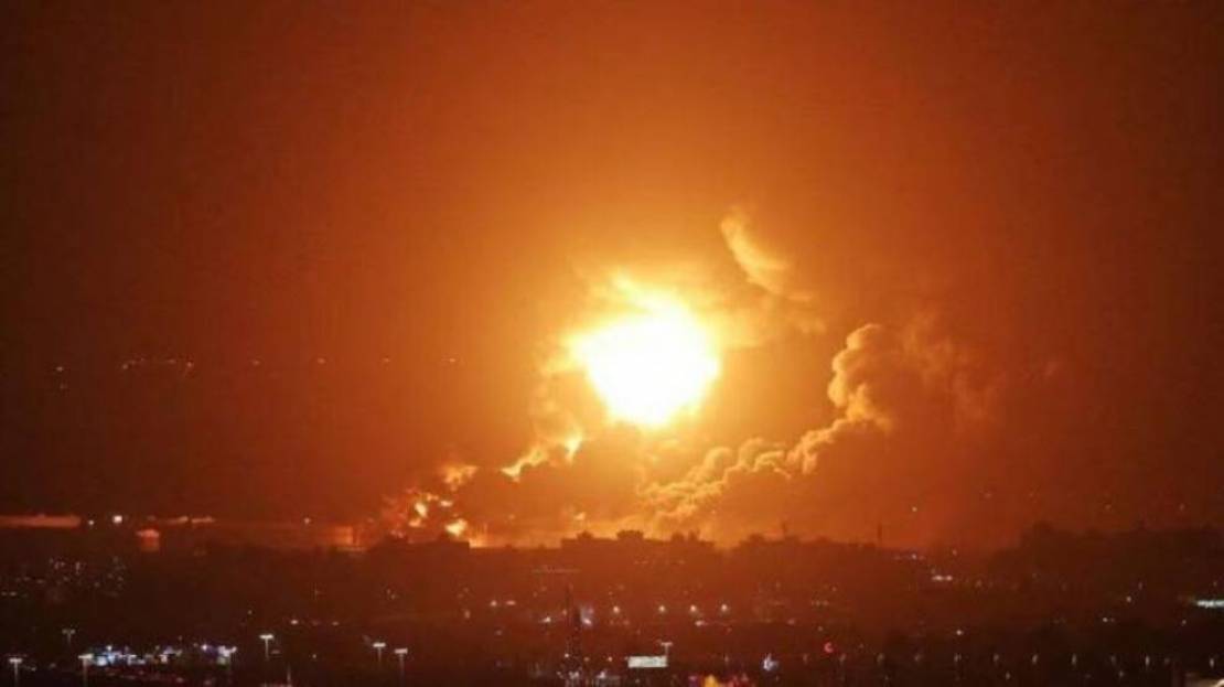 80 شهيداً ... غارات أمريكية جديدة تستهدف 3 محافظات في اليمن