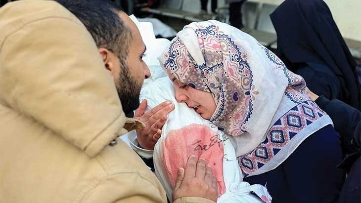 أطباء بلا حدود: غزة أصبحت "مقبرة جماعية" للفلسطينيين ومن يساعدونهم