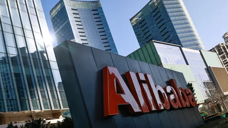 "Qwen3".. "علي بابا" تطلق منافساً شرساً لـ"تشات جي بي تي" و"جيميني"